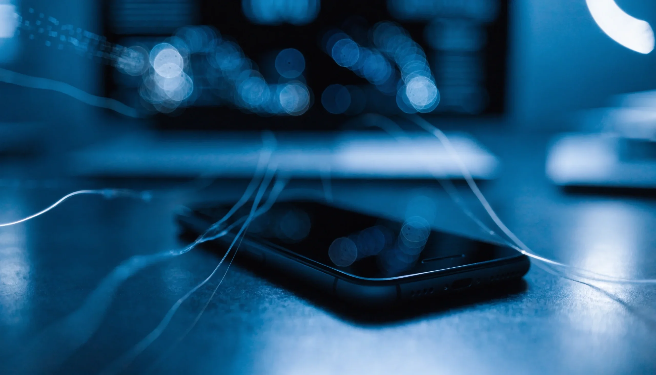 Hacking text messages through iCloud or Google backups